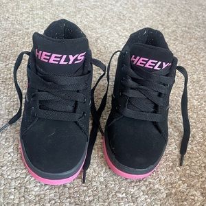 Heelys sneakers, like new, size 3.